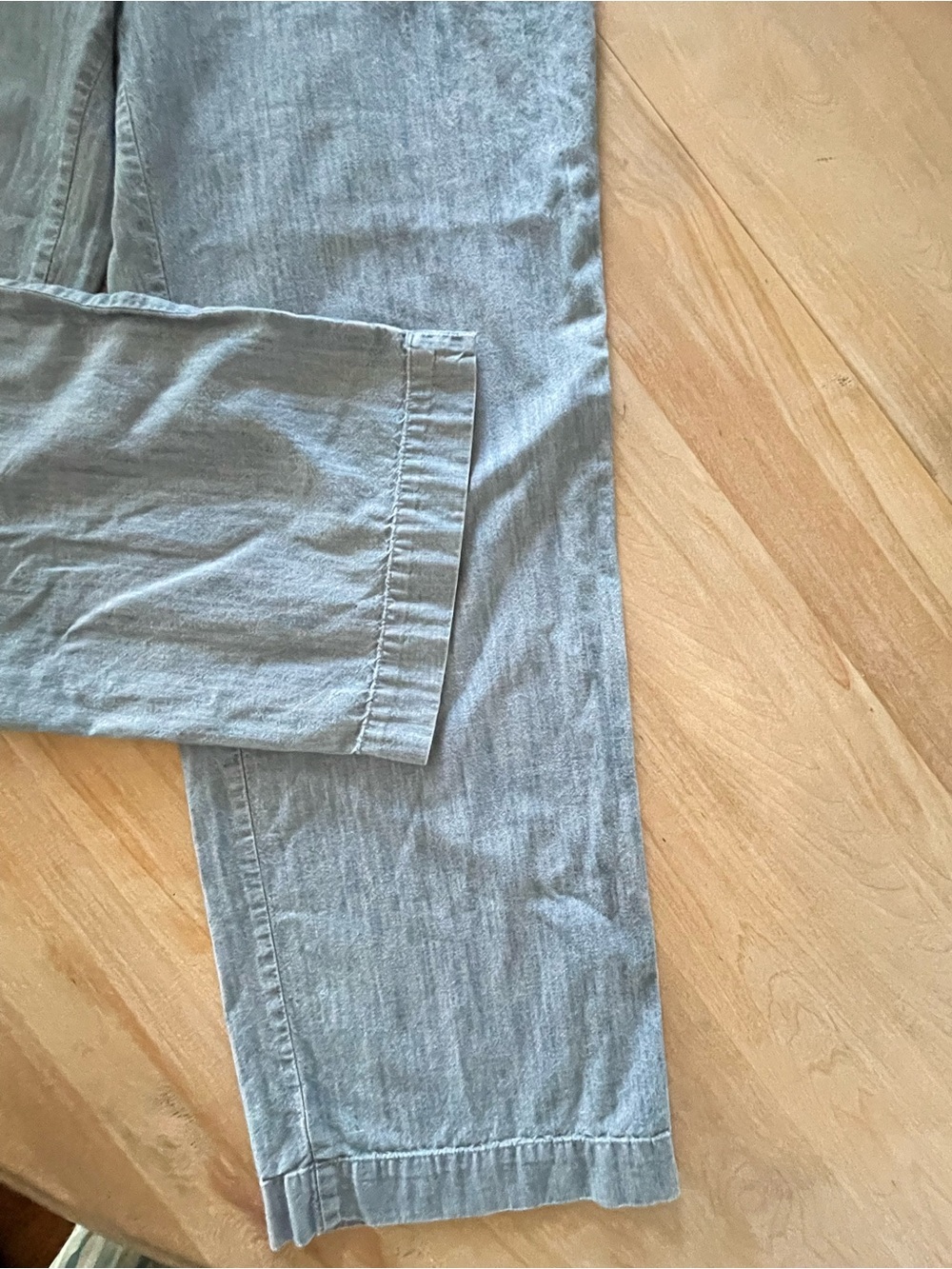 Talbots 100% Cotton Chambray Pants Size 8 Modern relaxed Fit vacation Ready - Picture 9 of 16